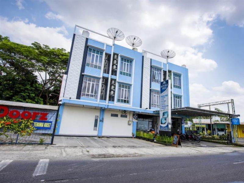 Oyo 3746 Double Tree Guesthouse Purwokerto Exterior photo